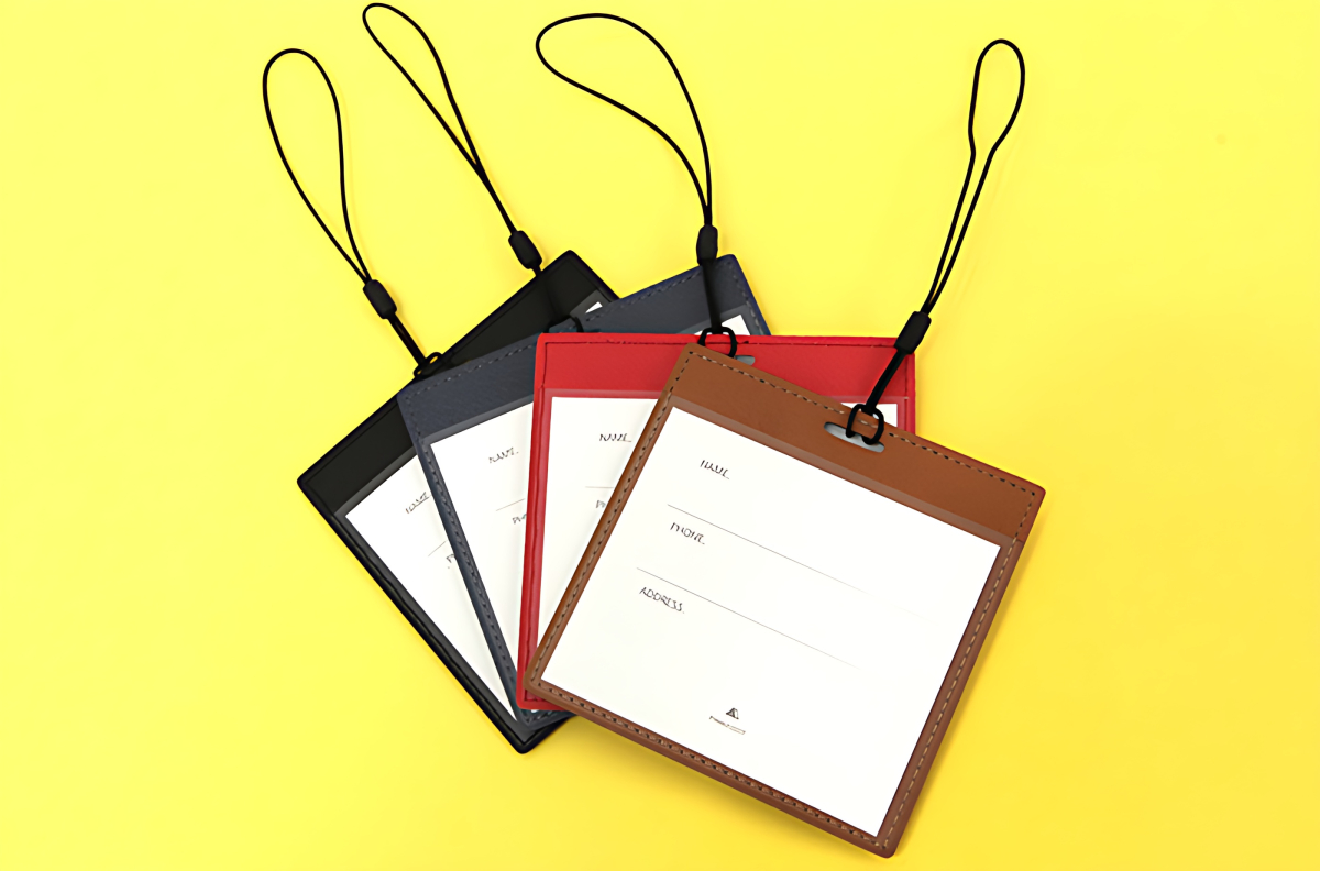 Alternative view of PINKFOOT Voyage Carrier Name Tag