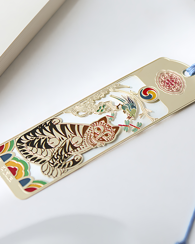 Alternative view of Metal Bookmark