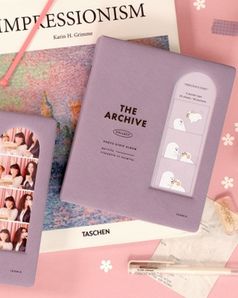 "meta_description": "Iconic Archive Photo Album with updated design for four-cut photos. Organize your memories in style!",