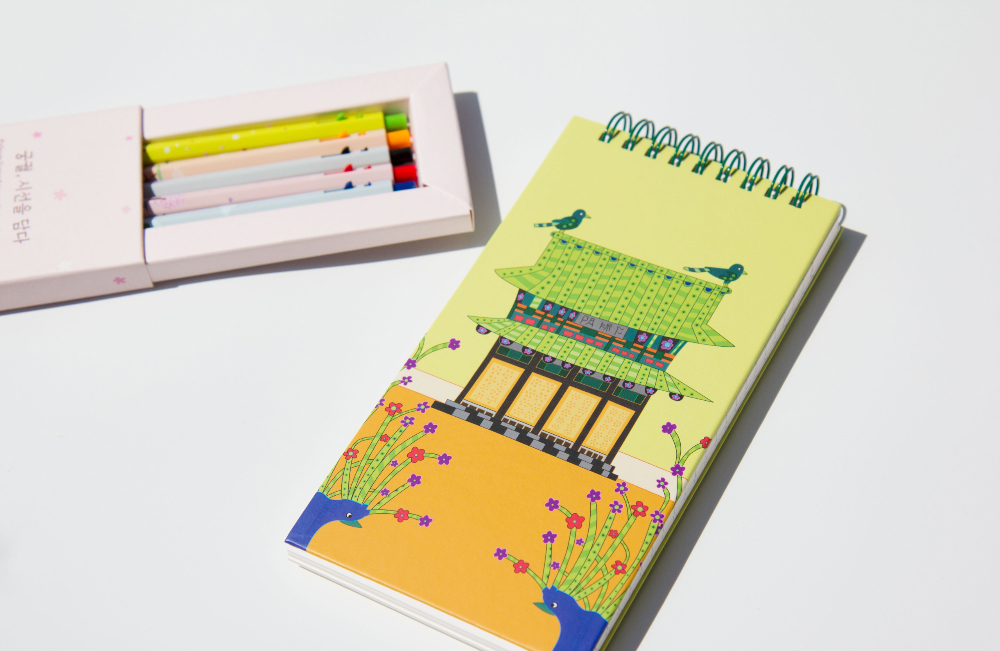 K-Heritage Palaces Viewed from a Unique Perspective, Spiral Notebook