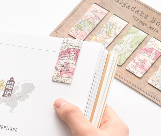 Alternative view of MONOLIKE Magnetic Bookmark – Vintage Map (5P Set)