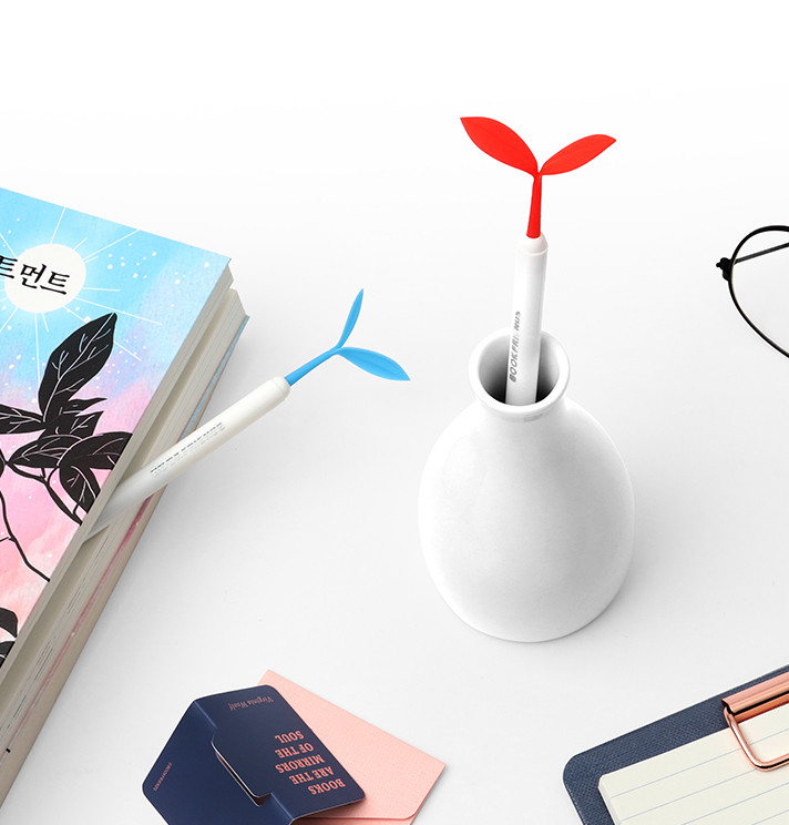 BOOKFRIENDS Sprout Pen in Vase - Office Supplies