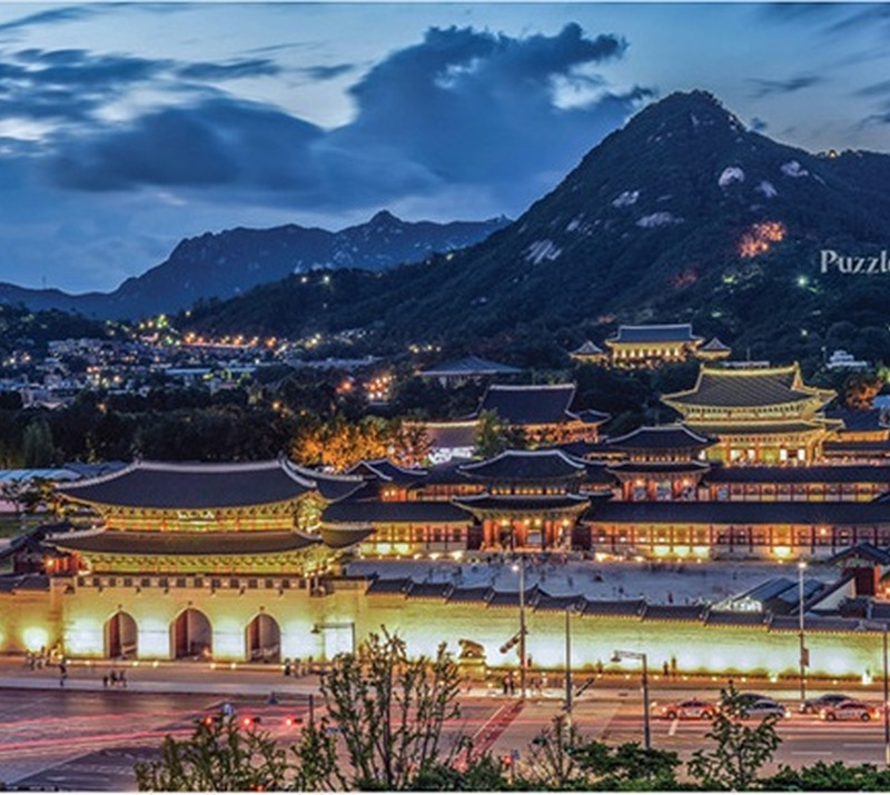 1000-Piece Jigsaw Puzzle – Panoramic View of Gyeongbokgung at Sunset2149972) - Jigsaw Puzzle