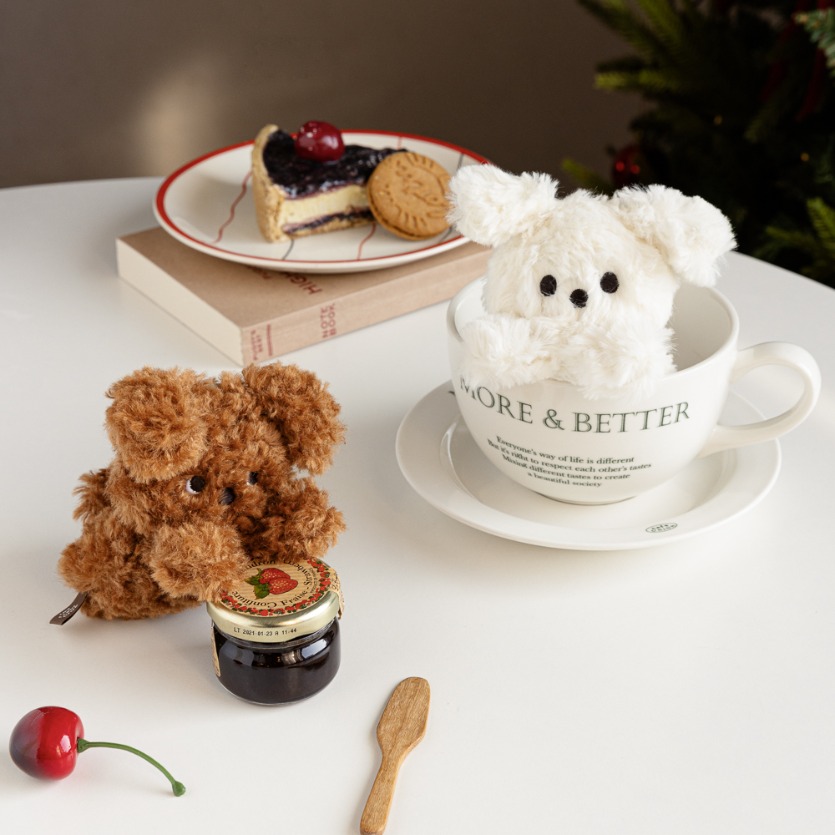 LIVEWORK Koi Run Keyring - Office Supplies