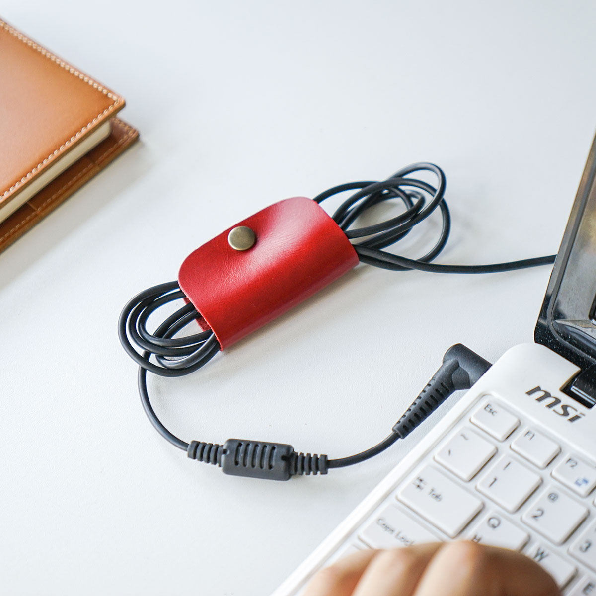 NRAW 403PU Cable Holder / Earphones & Charger Organizer - Computer Accessories - View 1