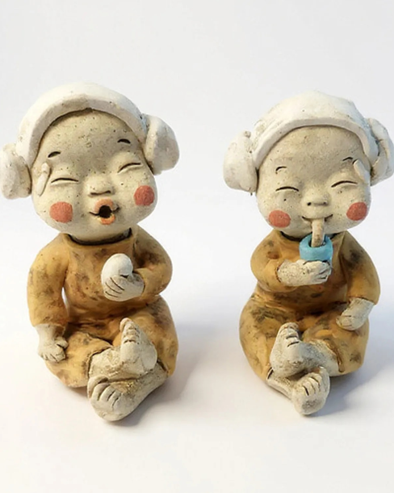 Alternative view of Korean Traditional Ceramic Figurine Set Jjimjilbang Korean Sauna Couple