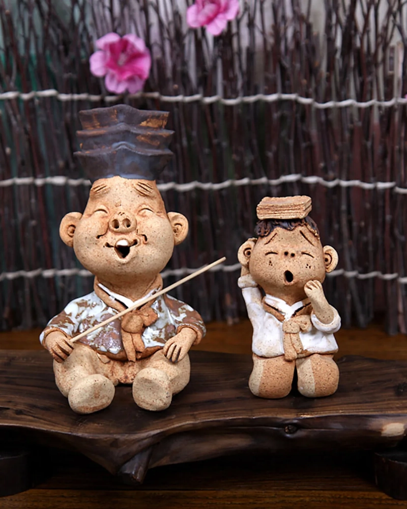 Korean Seodang Traditional Hanbok Ceramic Figurine Set