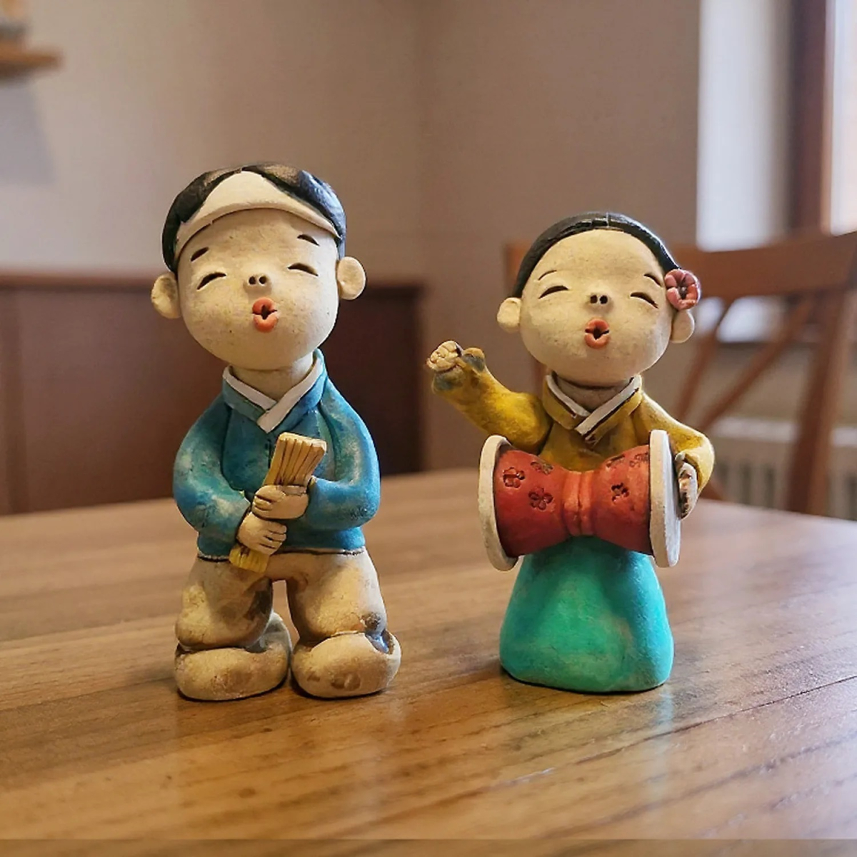Korean Pansori Hanbok Figurine