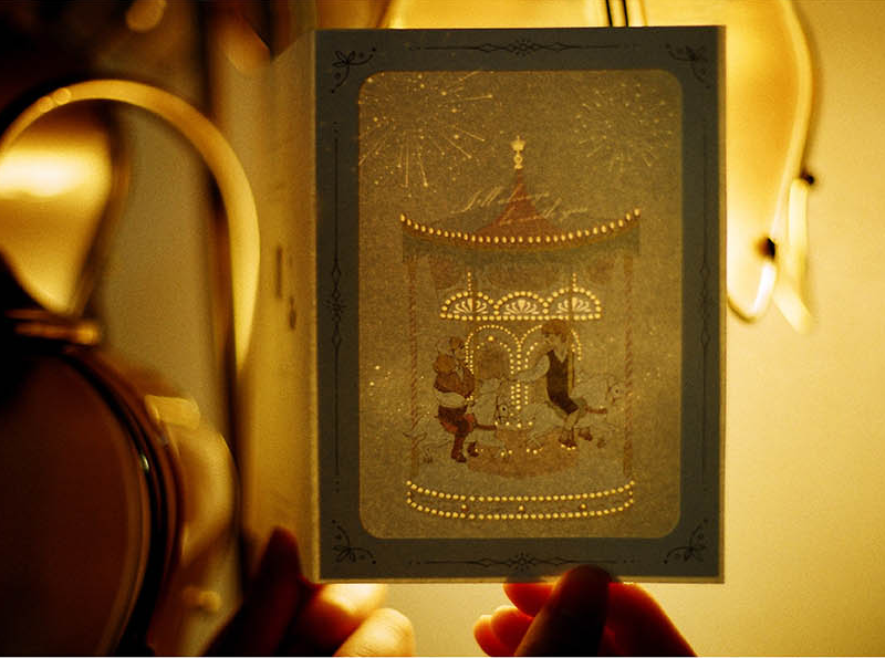 DEAR MOMENT Card Merrygoround