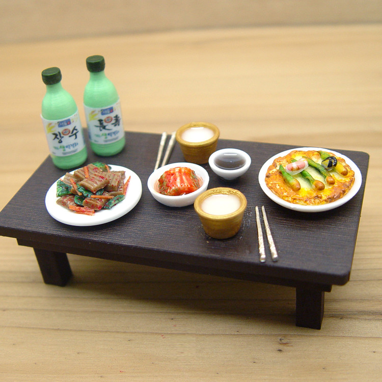 Miniature Korean Makgeolli Table Set
