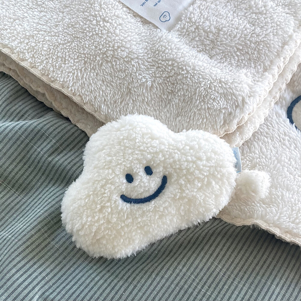 Alternative view of SKYFOLIO Fuzzy Cloud Pouch