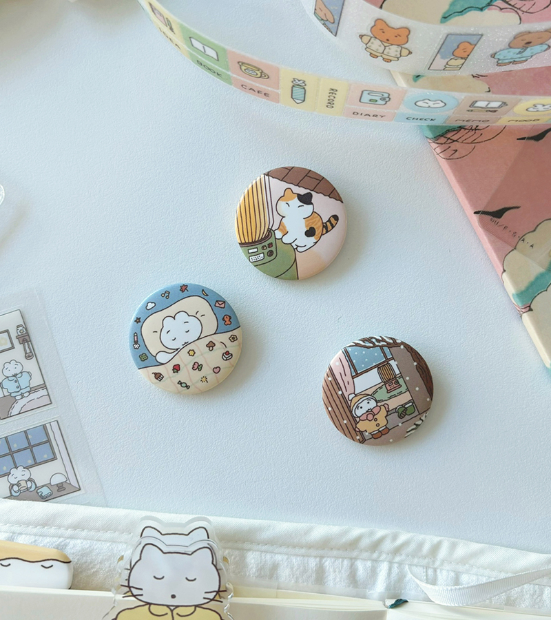 CATBBANG Pin Button – Stove, Dreamland, Snowy Day