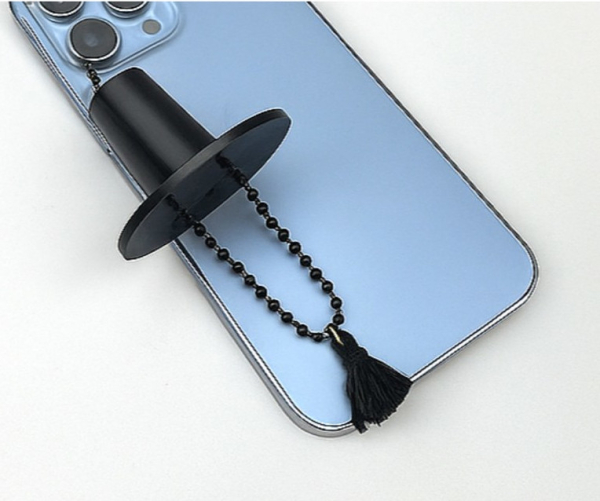 CAEDEHEON Black Gat Keyring