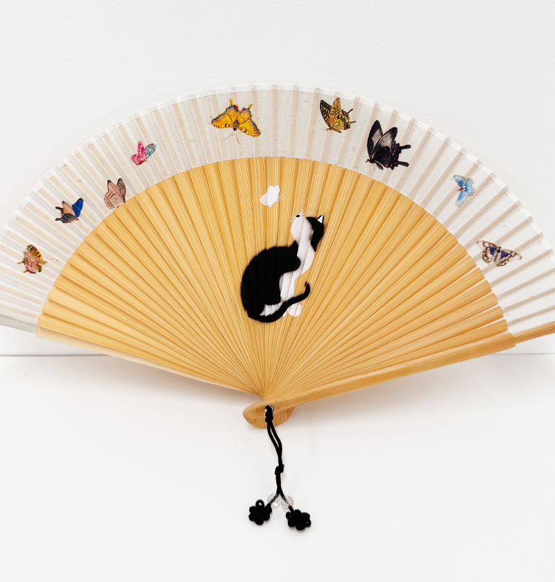 Alternative view of Mysterious Breeze Folding Fan