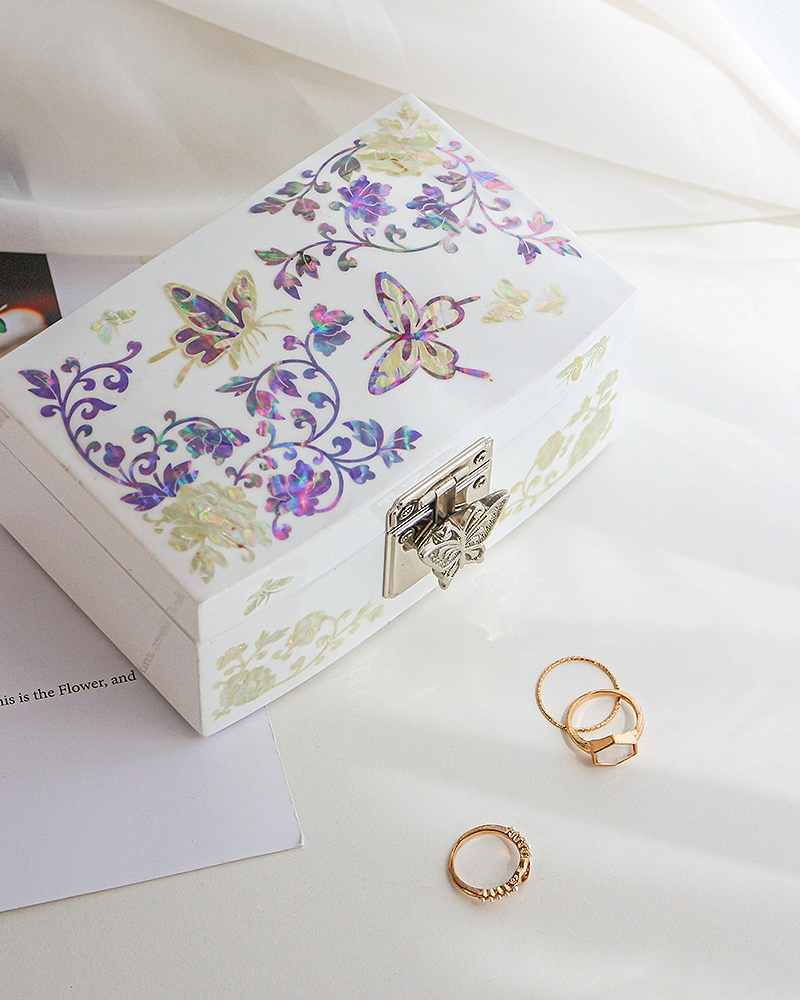 Alternative view of White Mother-of-Pearl Jewelry Box 14cm