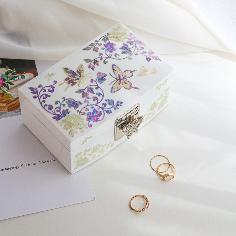 Alternative view of White Mother-of-Pearl Jewelry Box 14cm