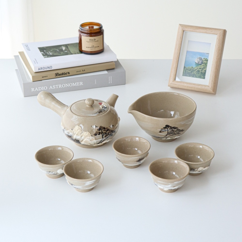 Buncheong Oxidation Tea Set for 5 - Thatched Cottage Snow Landscape by Master Kwon