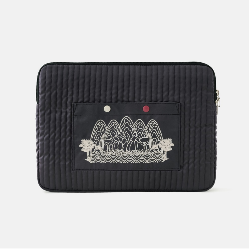K-Heritage Irwolobongdo Quilted Laptop Pouch - Black Satin