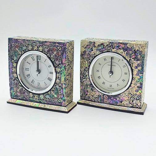 Korean Najeonchilgi Mother-of-Pearl Desk Clock