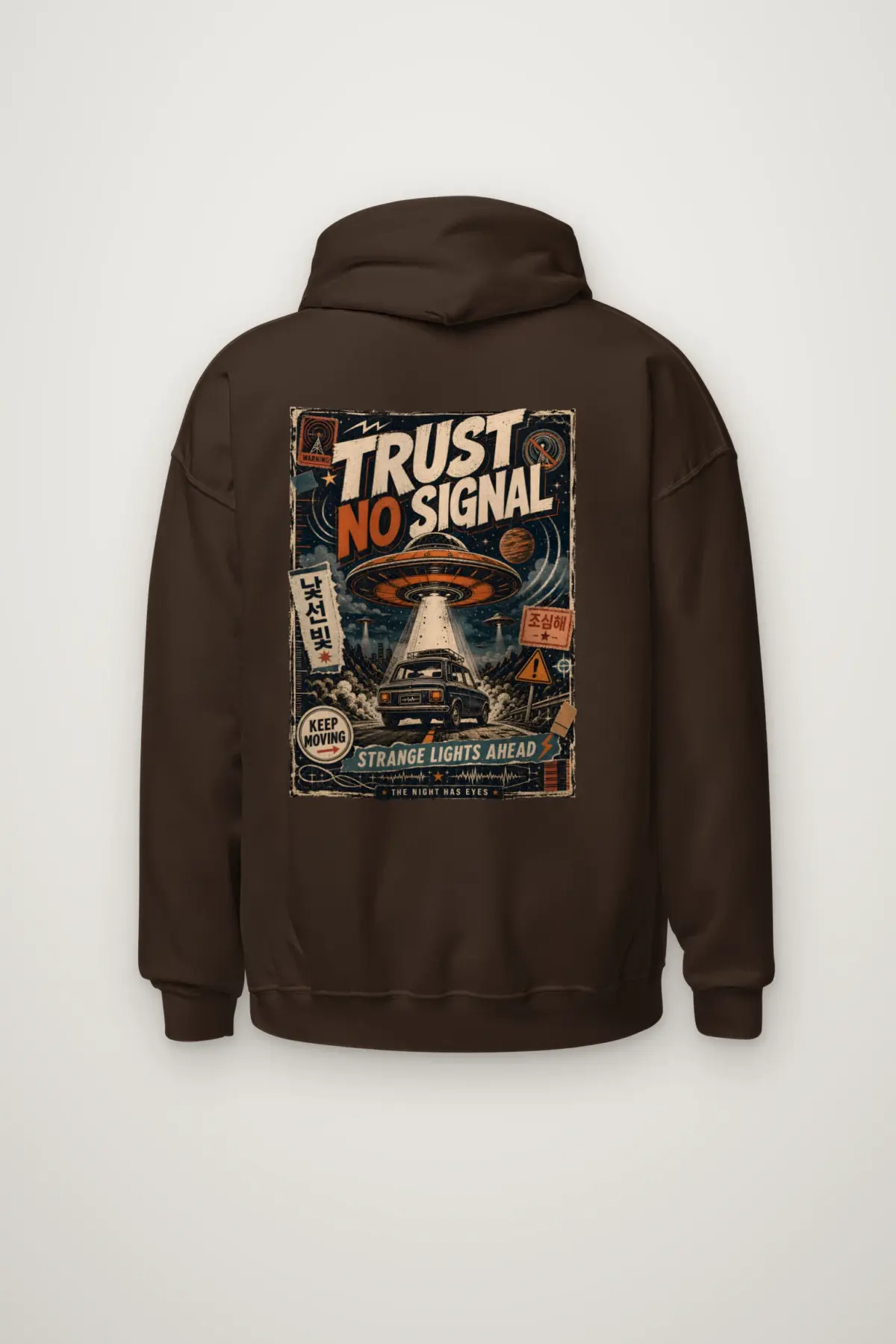 "Trust no signal" Heavy Blend Unisex Pullover Hoodie