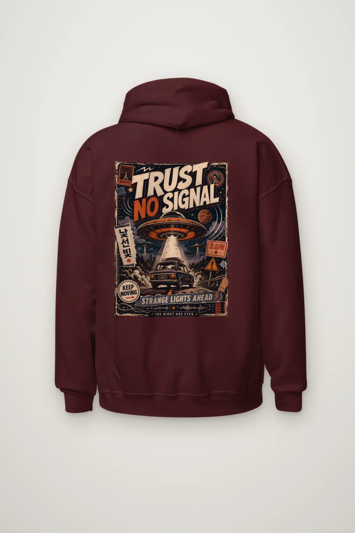 "Trust no signal" Heavy Blend Unisex Pullover Hoodie