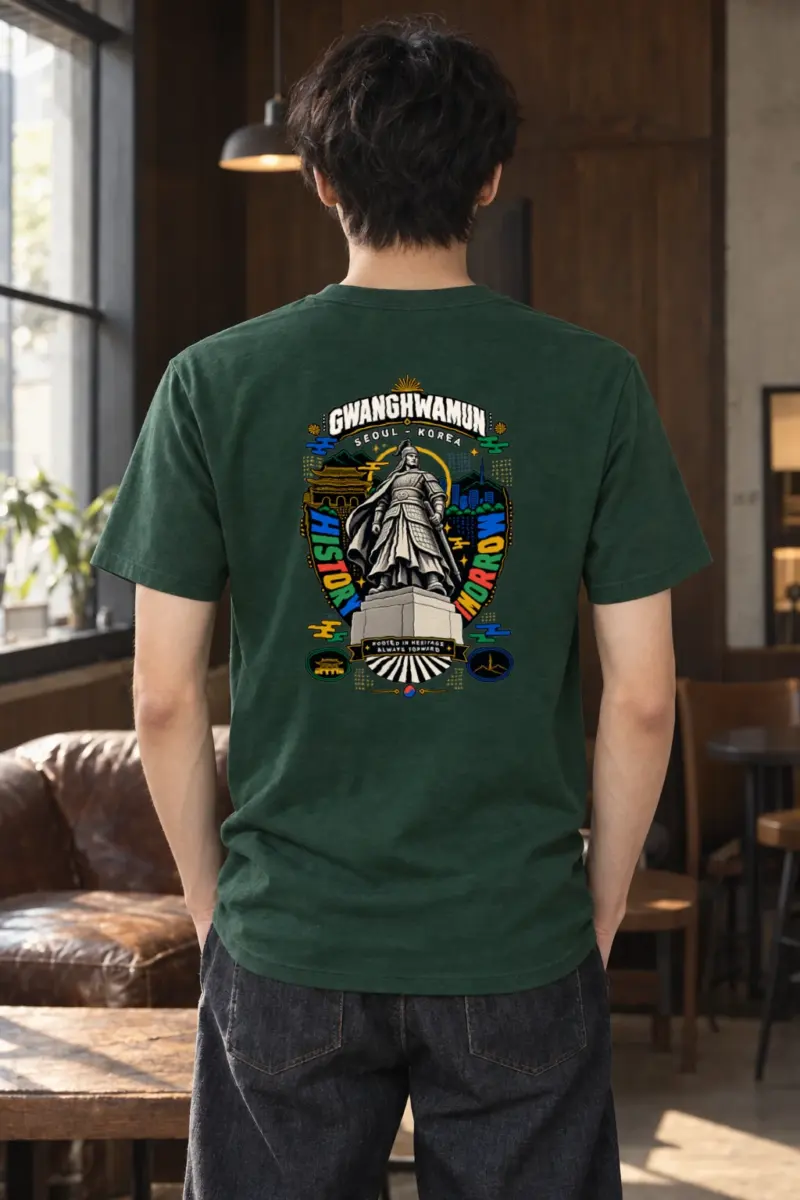 "Admiral Yi Sun-sin Badge" Heavyweight Unisex Crewneck T-shirt