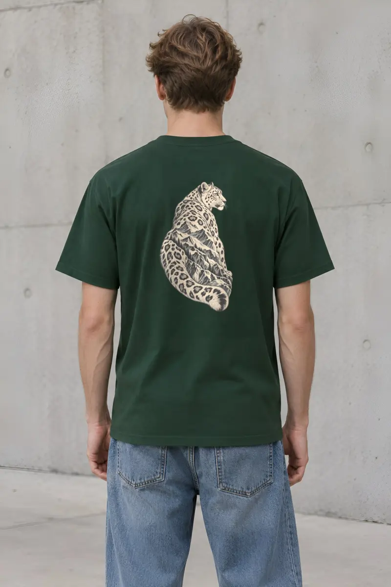 "Alpine Leopard Engraving" Heavyweight Unisex Crewneck T-shirt