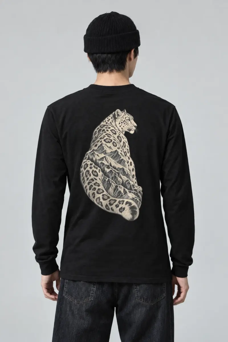 "Alpine Leopard" Unisex Longsleeve T-shirt | Gildan 2400