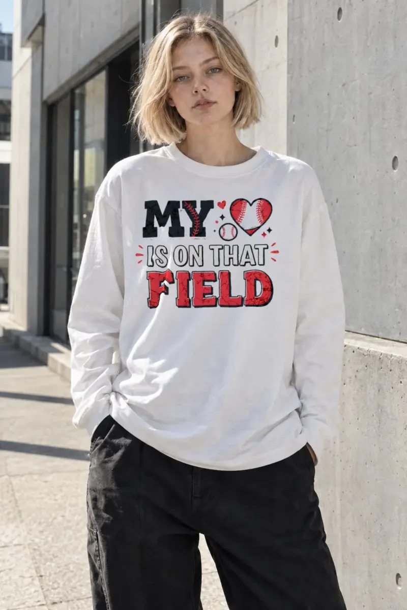 "Baseball Heart Stitch" Unisex Longsleeve T-shirt | Gildan 2400