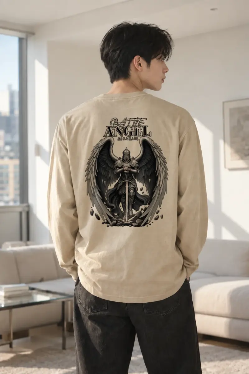 "Battle Angel Michael" Unisex Longsleeve T-shirt | Gildan 2400