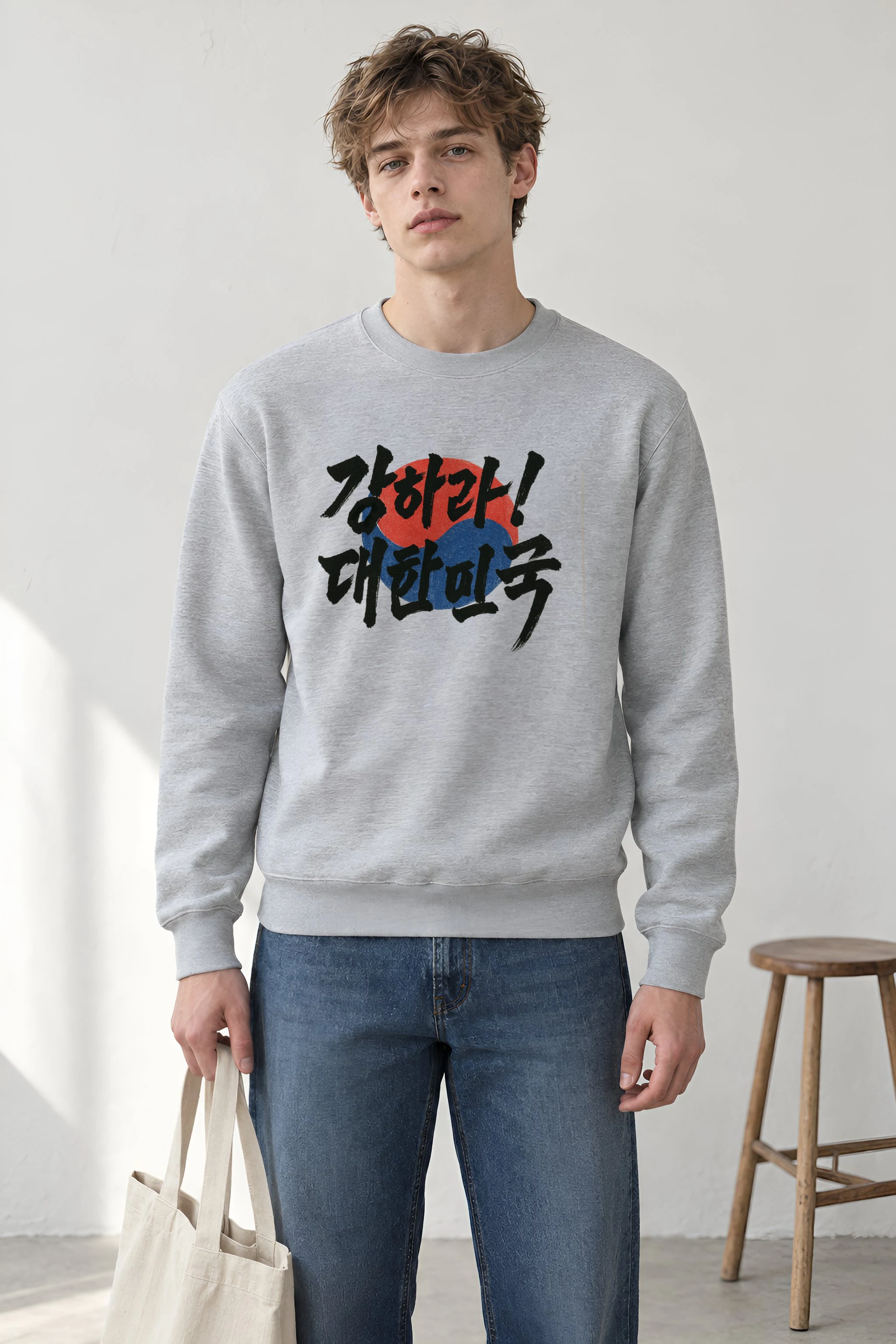 "Be Strong Korea" Heavy Blend Unisex Crewneck Sweatshirt