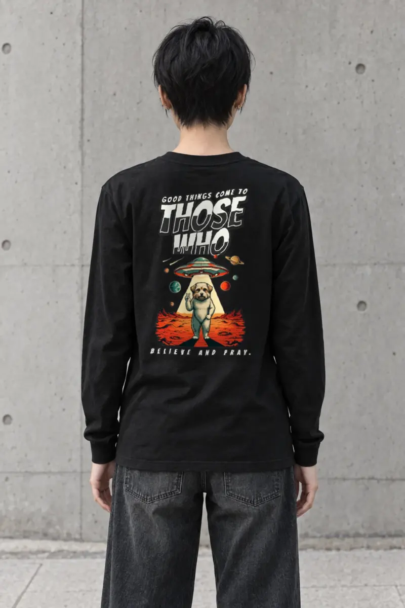 "Believe And Pray" Unisex Longsleeve T-shirt