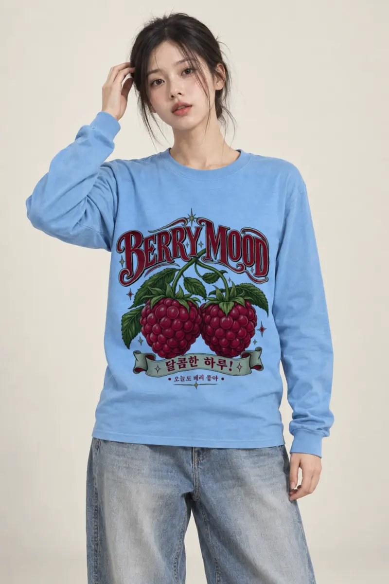 "Berry Mood" Unisex Longsleeve T-shirt