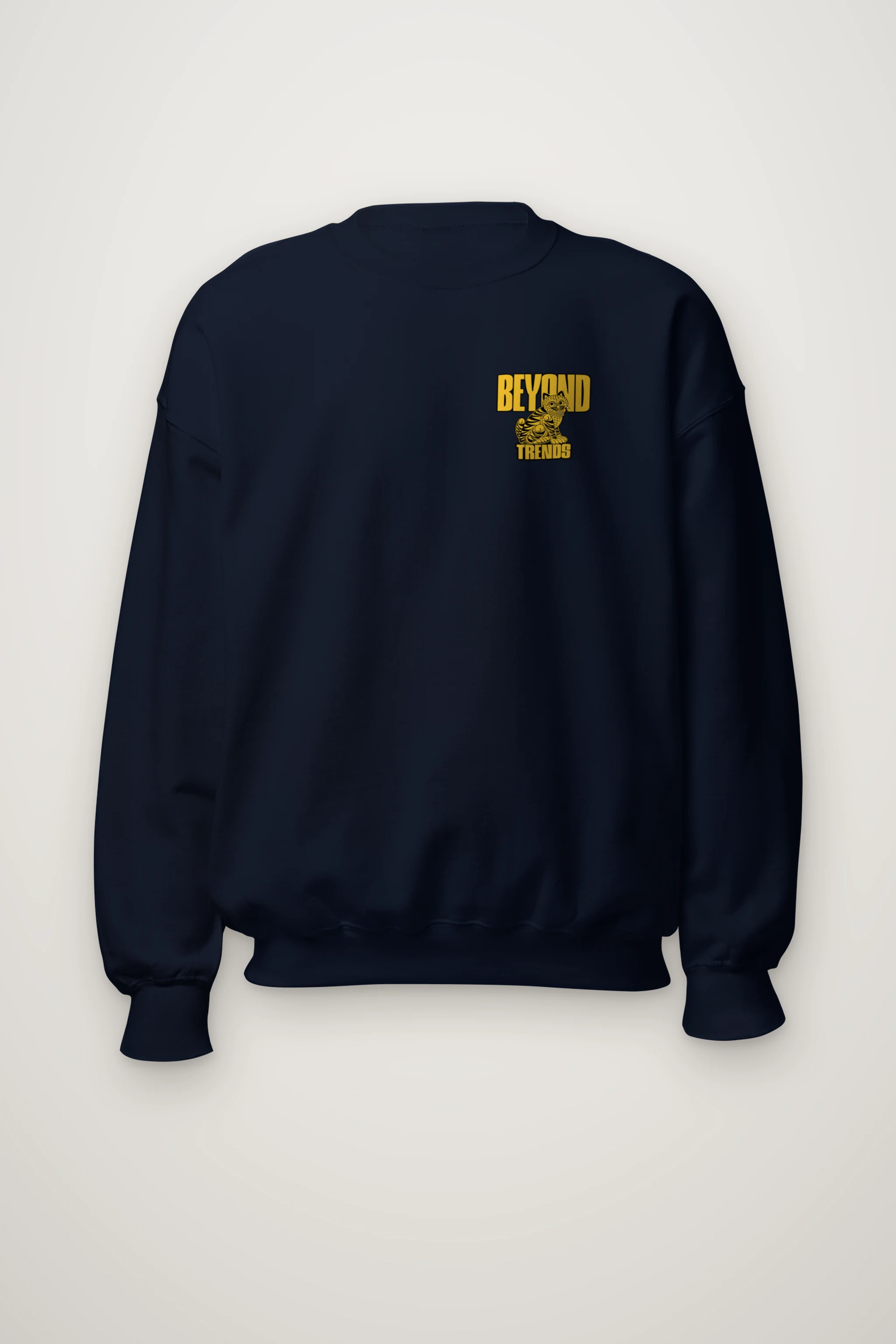 "Beyond Trends Tiger" Heavy Blend Unisex Crewneck Sweatshirt