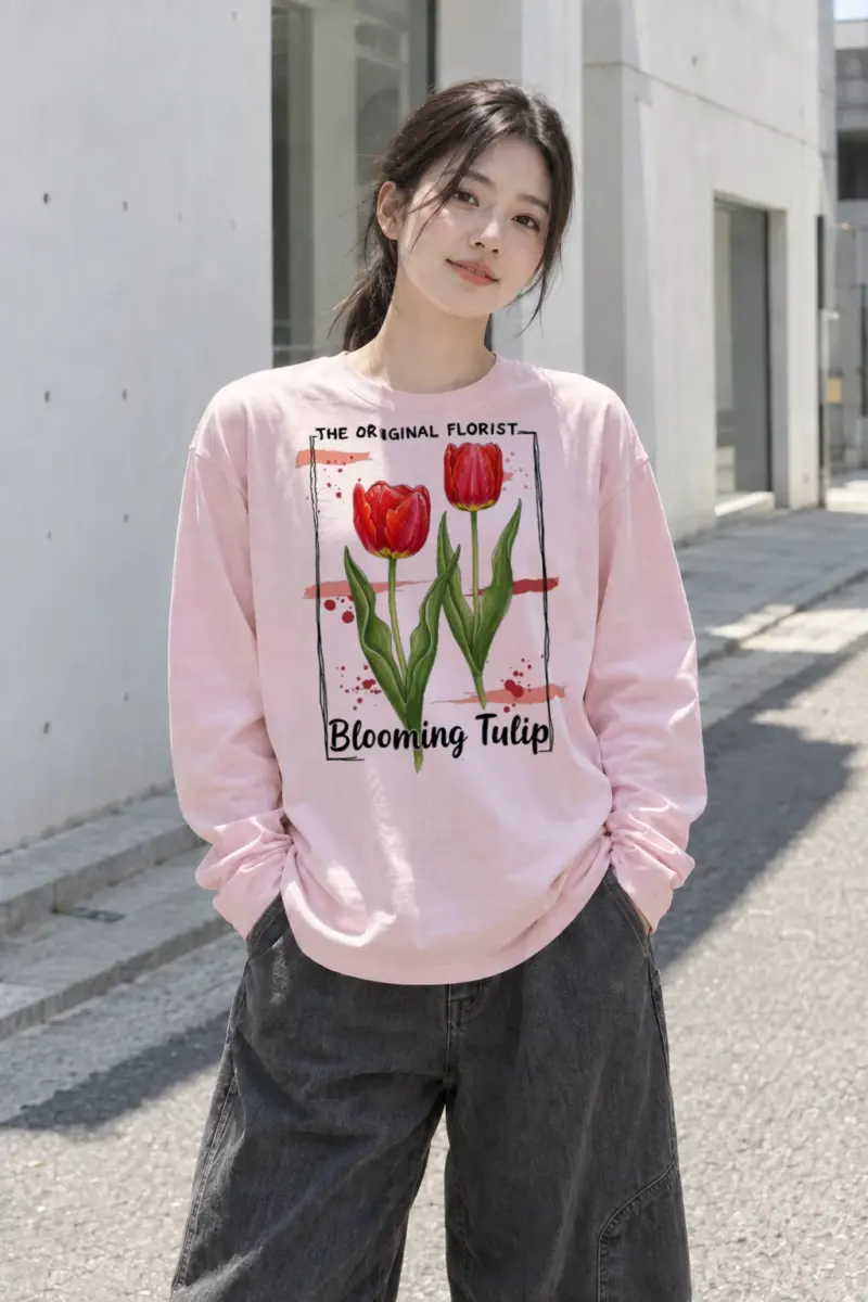 "Blooming Tulip" Unisex Longsleeve T-shirt | Gildan 2400