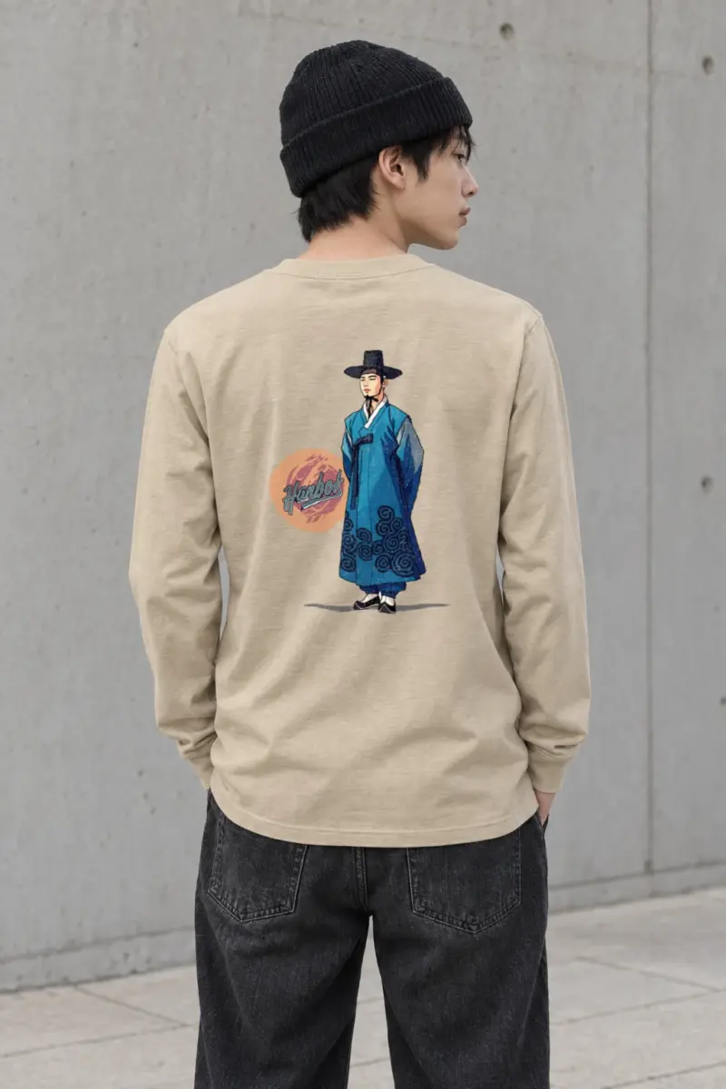 "Blue Hanbok Portrait" Unisex Longsleeve T-shirt