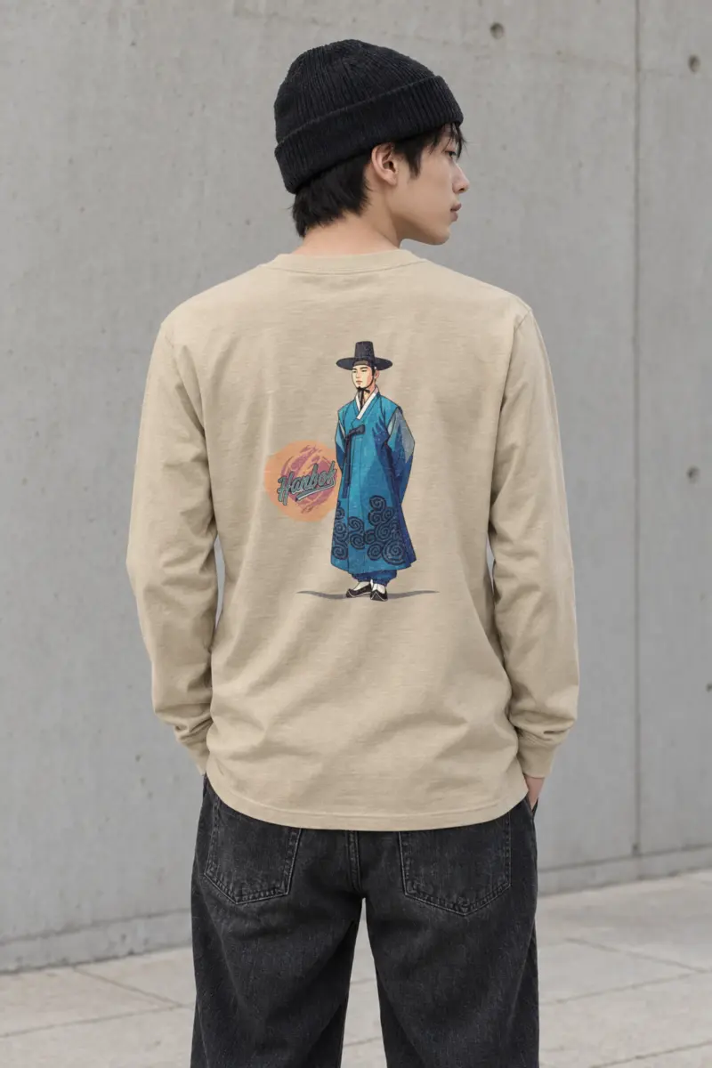 "Blue Hanbok Portrait" Unisex Longsleeve T-shirt