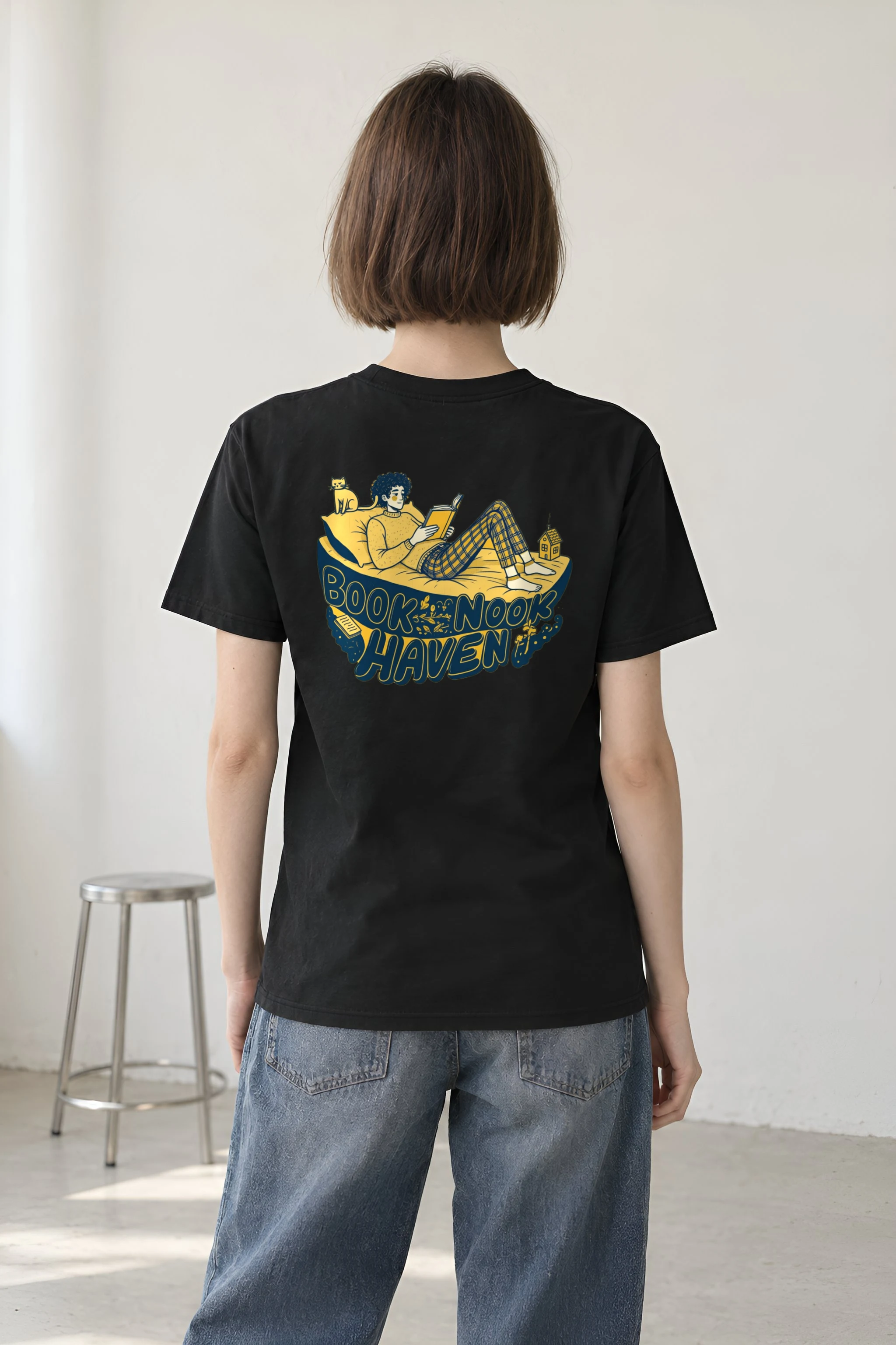 "Book Nook Haven" Heavyweight Unisex Crewneck T-shirt