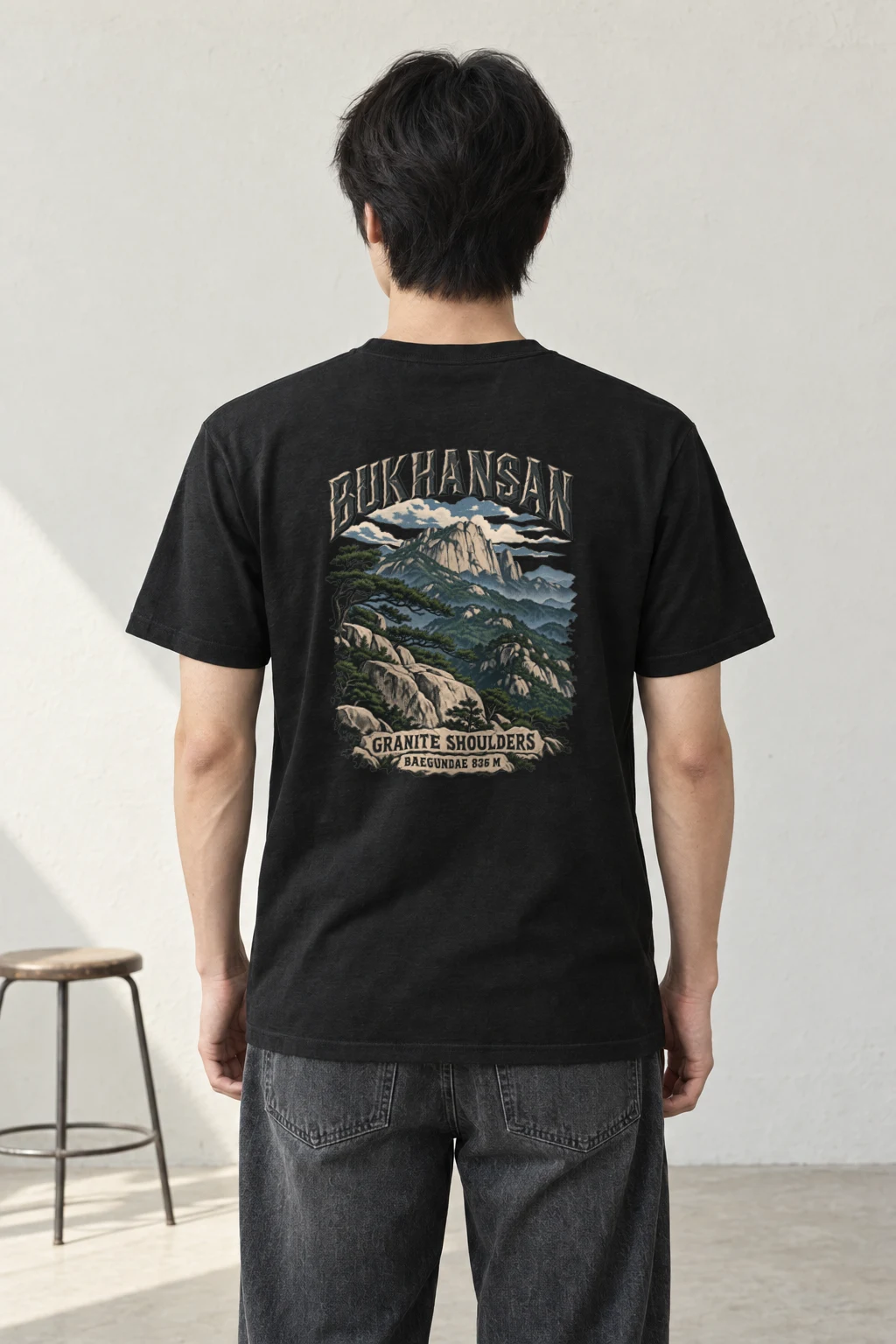 "Bukhansan Granite Shoulders" Heavyweight Unisex Crewneck T-shirt