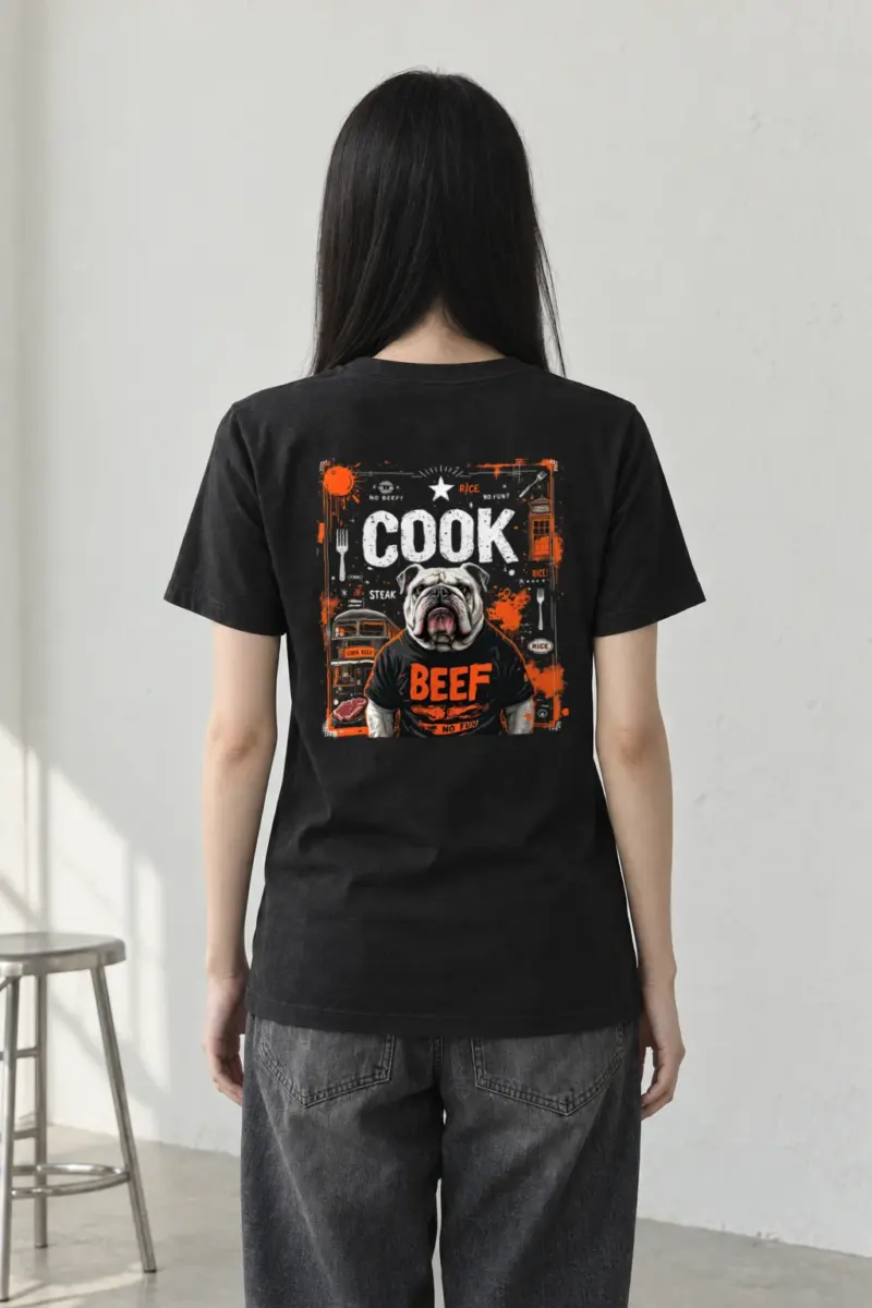 "Bulldog Beef Graphic" Heavyweight Unisex Crewneck T-shirt