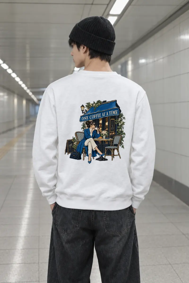 "Café Pause" Heavy Blend Unisex Crewneck Sweatshirt