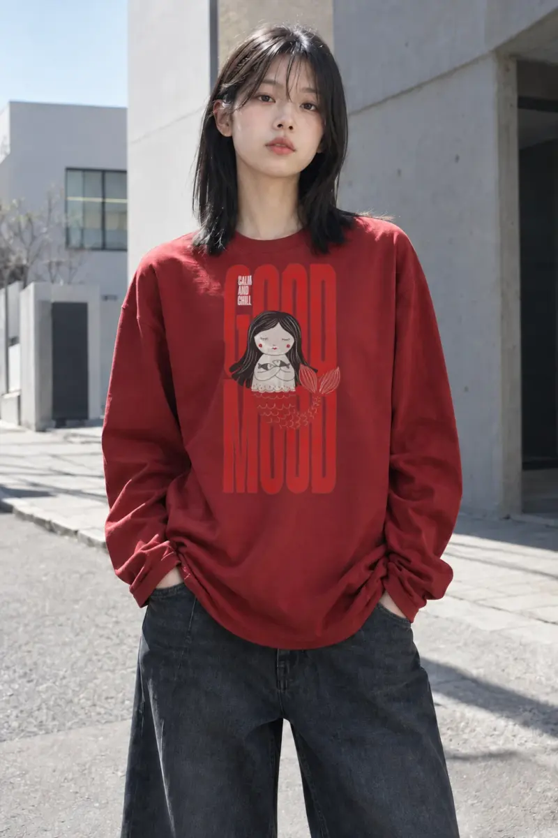 “Calm Mermaid Doll” Unisex Longsleeve T-shirt | Gildan 2400