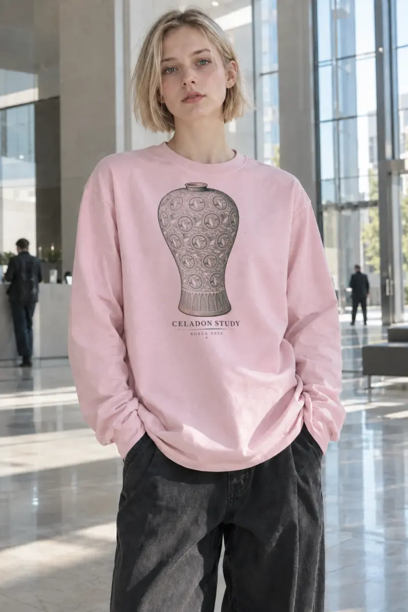 "Celadon Study Korea" Unisex Longsleeve T-shirt | Gildan 2400