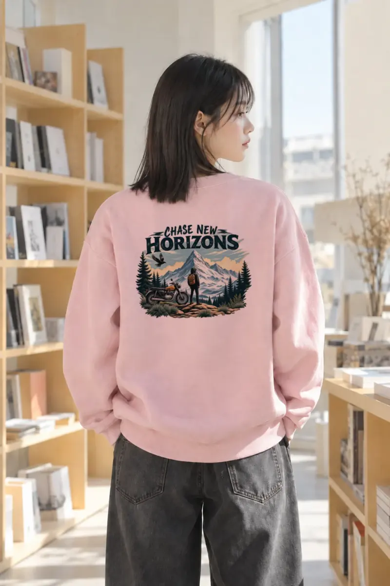 "Chase New Horizons" Heavy Blend Unisex Crewneck Sweatshirt | Gildan 18000