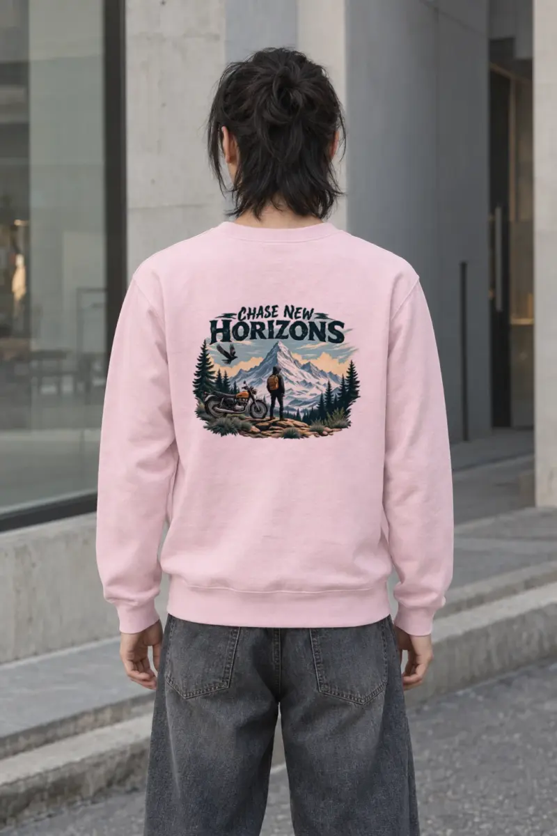 "Chase New Horizons" Heavy Blend Unisex Crewneck Sweatshirt | Gildan 18000