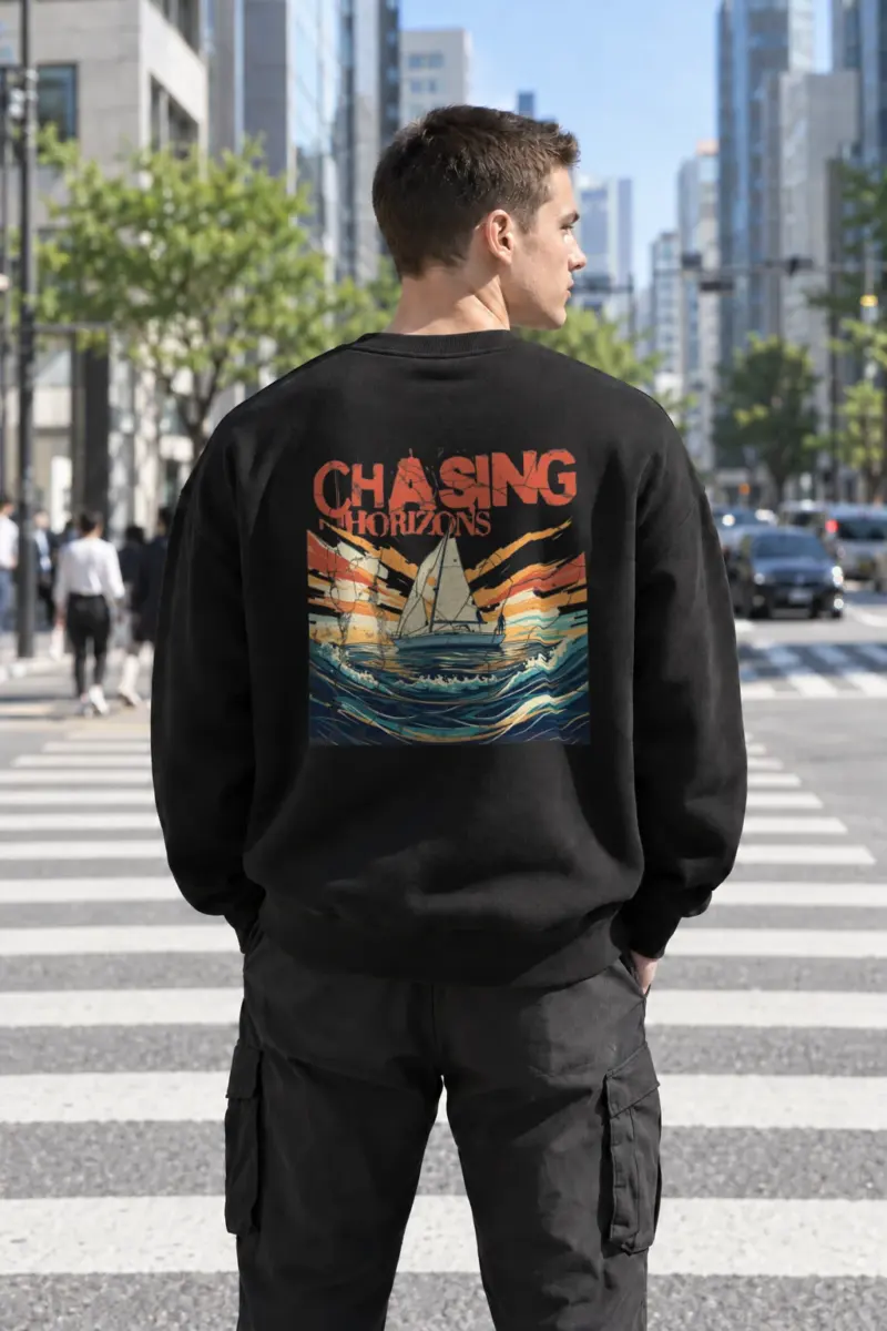 "Chasing Horizons" Heavy Blend Unisex Crewneck Sweatshirt | Gildan 18000