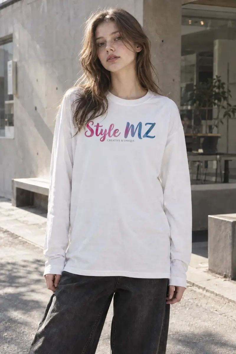 "Creative & Unique" Unisex Longsleeve T-shirt | Gildan 2400