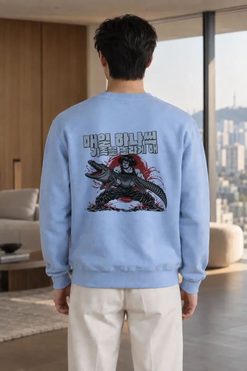 "Crocodile Grappler" Heavy Blend Unisex Crewneck Sweatshirt | Gildan 18000