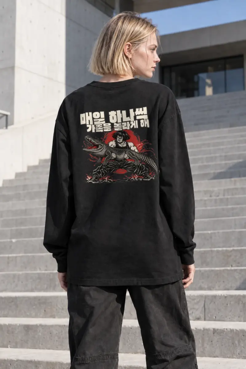 "Crocodile Grappler" Unisex Longsleeve T-shirt