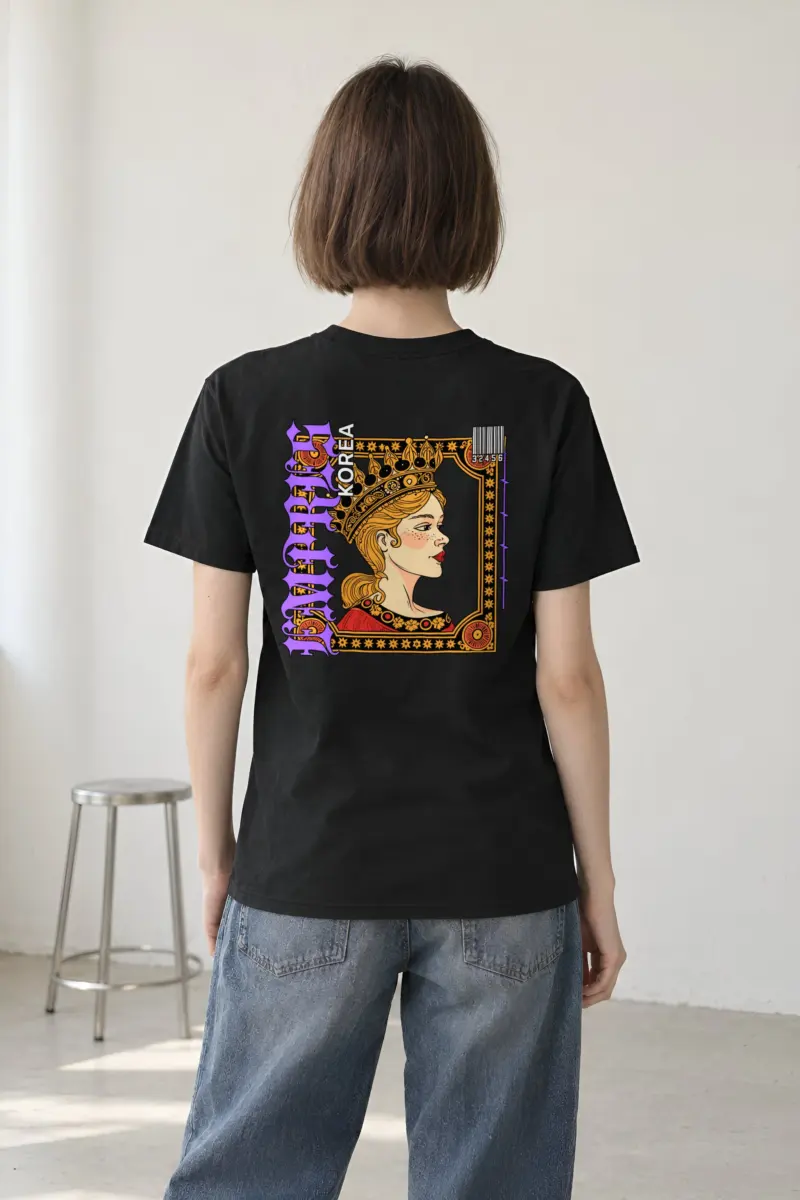 "Crowned Royal Portrait" Heavyweight Unisex Crewneck T-shirt